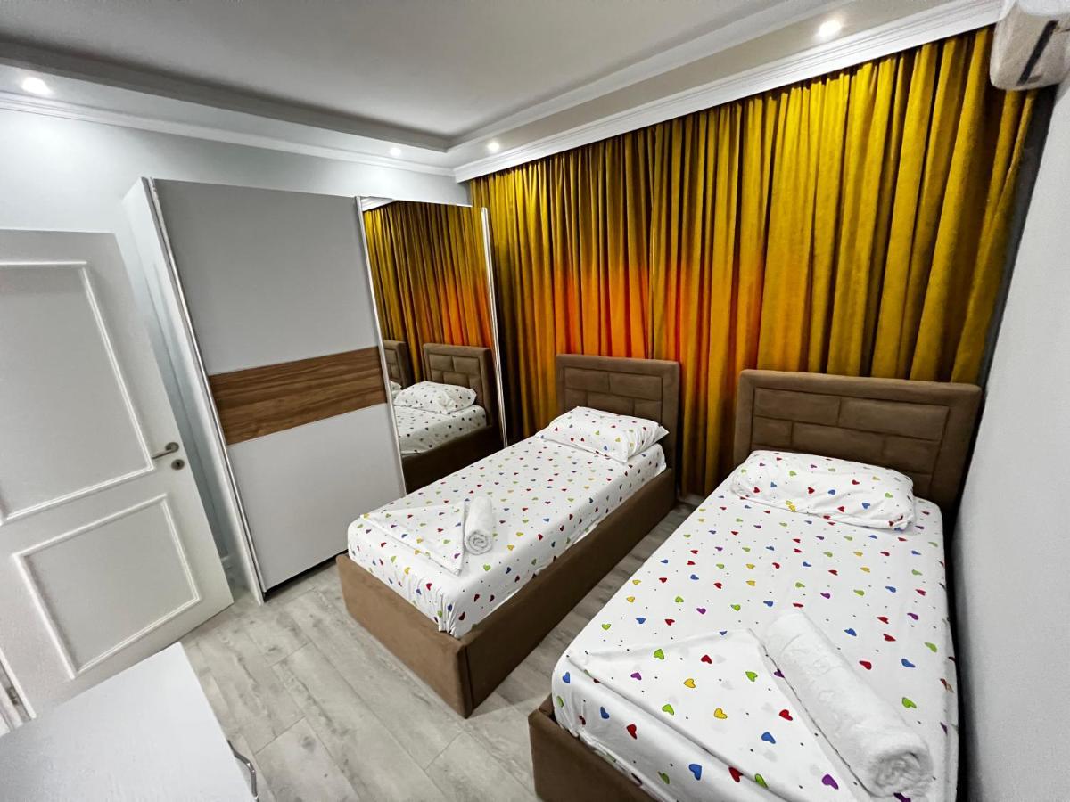 Golden Cherry Tirana Zewnętrze zdjęcie